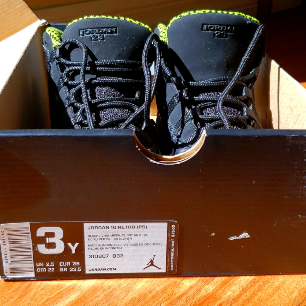 Jordan 10 Retro sneakers